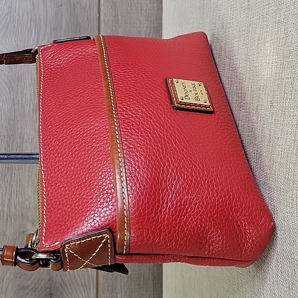 Dooney & Bourke Red Pebble Leather Crossbody Shoulder Bag - Picture 3 of 12